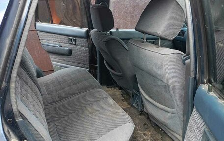 Toyota Hilux Surf III рестайлинг, 1993 год, 500 000 рублей, 2 фотография