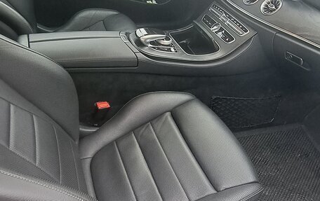 Mercedes-Benz E-Класс, 2018 год, 4 400 000 рублей, 26 фотография