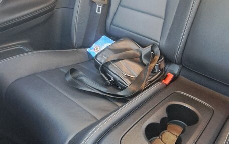 Mercedes-Benz E-Класс, 2018 год, 4 400 000 рублей, 24 фотография