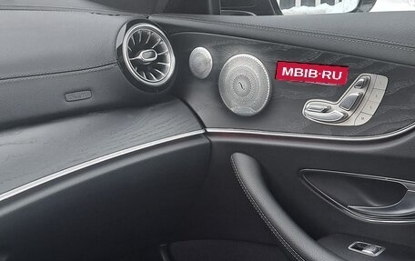 Mercedes-Benz E-Класс, 2018 год, 4 400 000 рублей, 21 фотография