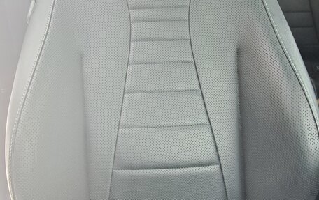 Mercedes-Benz E-Класс, 2018 год, 4 400 000 рублей, 27 фотография