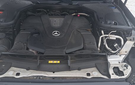 Mercedes-Benz E-Класс, 2018 год, 4 400 000 рублей, 38 фотография