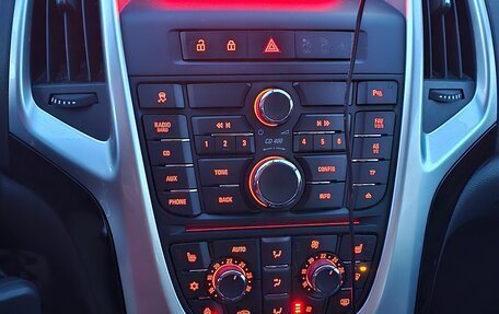 Opel Astra J, 2012 год, 990 000 рублей, 15 фотография