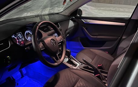 Skoda Octavia, 2018 год, 1 400 000 рублей, 10 фотография