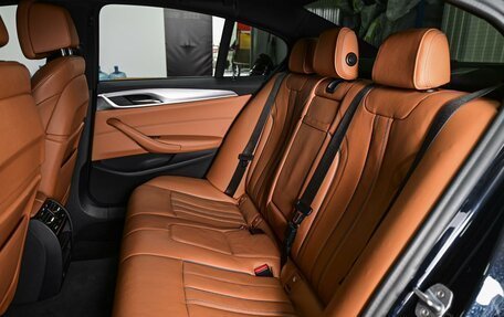 BMW 5 серия, 2019 год, 4 611 000 рублей, 9 фотография