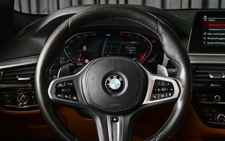 BMW 5 серия, 2019 год, 4 611 000 рублей, 12 фотография