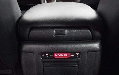 Nissan Patrol, 2011 год, 1 690 000 рублей, 20 фотография