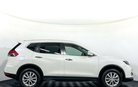 Nissan X-Trail, 2018 год, 1 880 000 рублей, 4 фотография