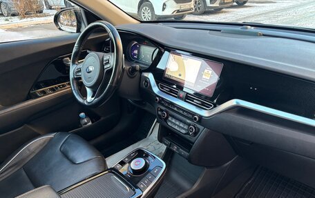 KIA Niro I, 2020 год, 3 250 000 рублей, 12 фотография