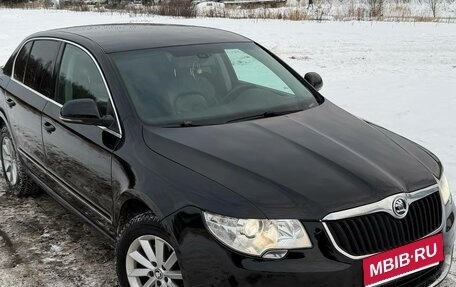 Skoda Superb III рестайлинг, 2012 год, 1 045 000 рублей, 1 фотография