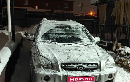 Hyundai Tucson III, 2006 год, 850 000 рублей, 1 фотография