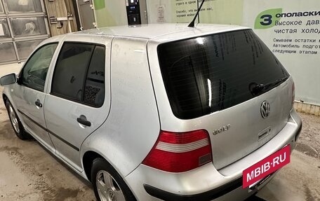 Volkswagen Golf IV, 2002 год, 385 000 рублей, 3 фотография
