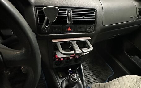 Volkswagen Golf IV, 2002 год, 385 000 рублей, 11 фотография