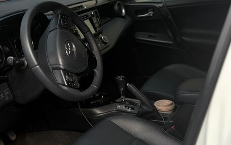 Toyota RAV4, 2016 год, 2 500 000 рублей, 4 фотография