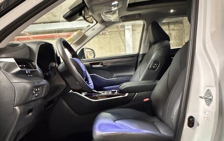 Toyota Highlander, 2025 год, 5 760 000 рублей, 18 фотография