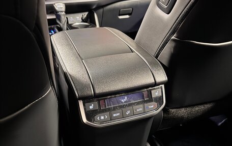 Toyota Highlander, 2025 год, 5 760 000 рублей, 17 фотография