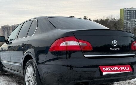 Skoda Superb III рестайлинг, 2012 год, 1 045 000 рублей, 17 фотография