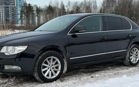 Skoda Superb III рестайлинг, 2012 год, 1 045 000 рублей, 29 фотография
