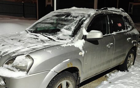 Hyundai Tucson III, 2006 год, 850 000 рублей, 3 фотография