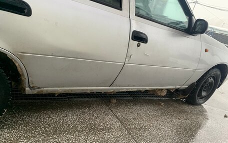 Daewoo Nexia I рестайлинг, 2003 год, 155 000 рублей, 15 фотография