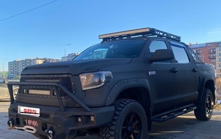 Toyota Tundra II, 2015 год, 5 200 000 рублей, 1 фотография