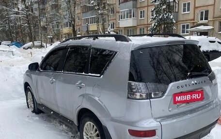 Mitsubishi Outlander III рестайлинг 3, 2010 год, 1 150 000 рублей, 5 фотография