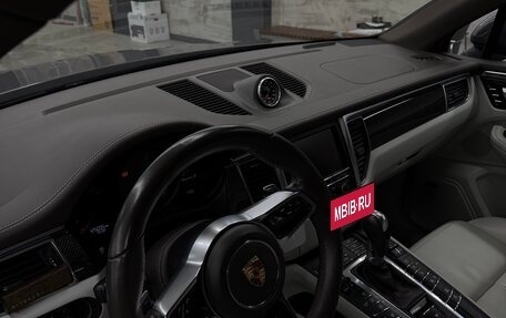 Porsche Macan I рестайлинг, 2015 год, 3 850 000 рублей, 9 фотография