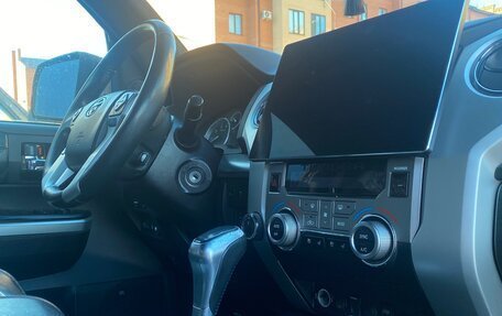 Toyota Tundra II, 2015 год, 5 200 000 рублей, 6 фотография