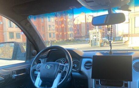 Toyota Tundra II, 2015 год, 5 200 000 рублей, 4 фотография