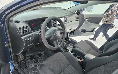 Toyota Corolla, 2005 год, 650 000 рублей, 9 фотография