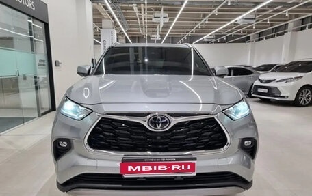 Toyota Highlander, 2025 год, 7 100 013 рублей, 2 фотография