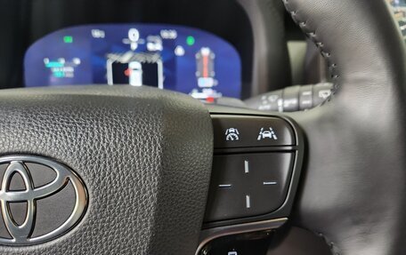 Toyota Alphard, 2024 год, 9 810 013 рублей, 13 фотография