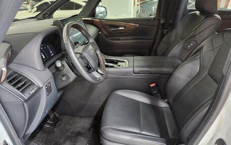 Toyota Alphard, 2024 год, 9 810 013 рублей, 10 фотография