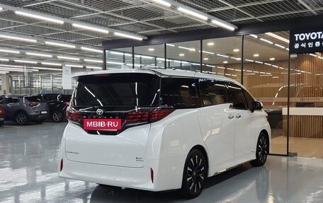 Toyota Alphard, 2024 год, 9 810 013 рублей, 5 фотография