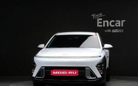 Hyundai Kona, 2024 год, 2 490 000 рублей, 3 фотография