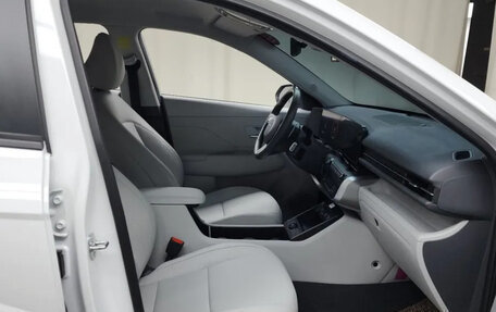 Hyundai Kona, 2024 год, 2 490 000 рублей, 11 фотография