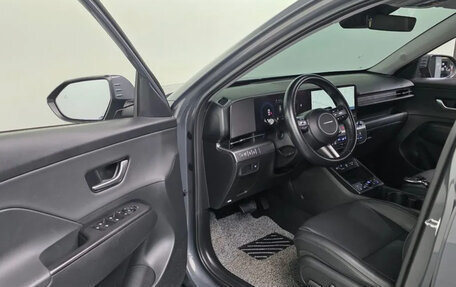 Hyundai Kona, 2024 год, 2 290 000 рублей, 11 фотография