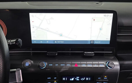 Hyundai Kona, 2024 год, 2 290 000 рублей, 14 фотография