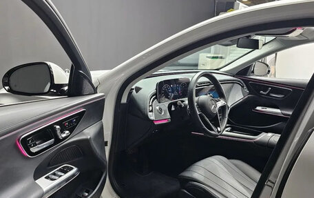 Mercedes-Benz E-Класс, 2024 год, 7 190 000 рублей, 10 фотография