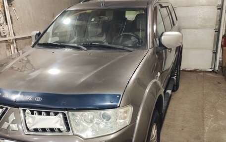Mitsubishi Pajero Sport II рестайлинг, 2010 год, 1 620 000 рублей, 2 фотография