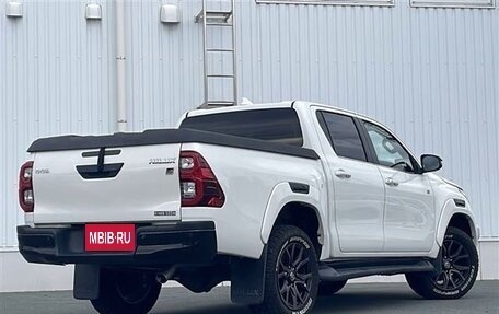 Toyota Hilux VIII, 2022 год, 4 460 000 рублей, 4 фотография