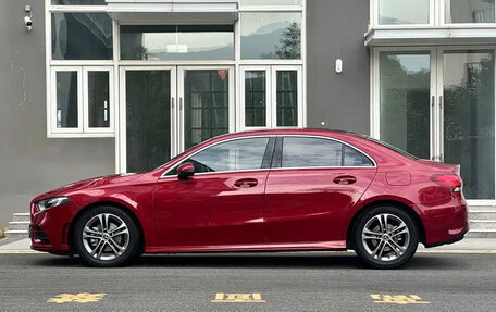 Mercedes-Benz A-Класс, 2022 год, 1 570 000 рублей, 3 фотография