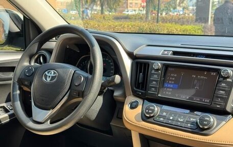 Toyota RAV4, 2017 год, 2 135 000 рублей, 7 фотография