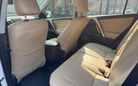 Toyota RAV4, 2017 год, 2 135 000 рублей, 9 фотография