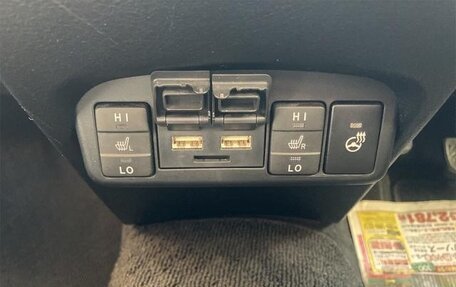 Toyota Sienta II, 2022 год, 1 131 000 рублей, 17 фотография