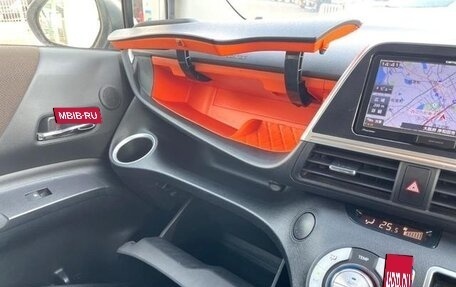 Toyota Sienta II, 2022 год, 1 131 000 рублей, 18 фотография