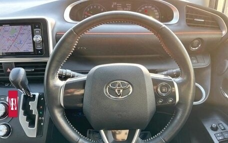 Toyota Sienta II, 2022 год, 1 131 000 рублей, 8 фотография