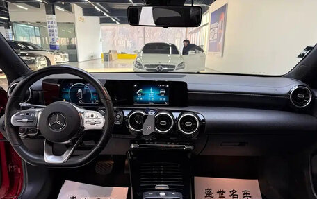 Mercedes-Benz A-Класс, 2021 год, 1 520 000 рублей, 10 фотография