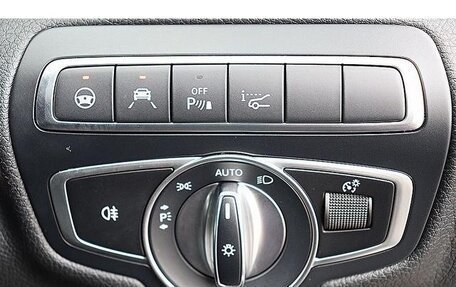 Mercedes-Benz C-Класс, 2018 год, 1 795 800 рублей, 17 фотография