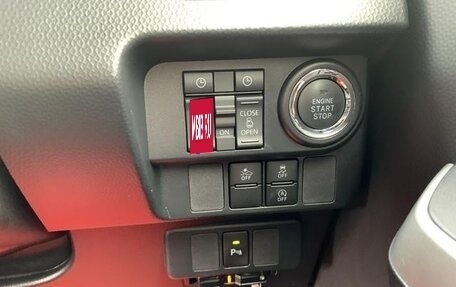 Toyota Roomy I, 2022 год, 859 000 рублей, 15 фотография